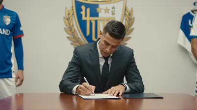 Sebas Moyano firma en Tailandia y deja al Zaragoza tras el descenso